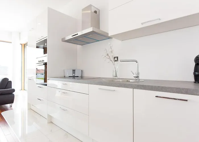 Superior One ヴィラ *