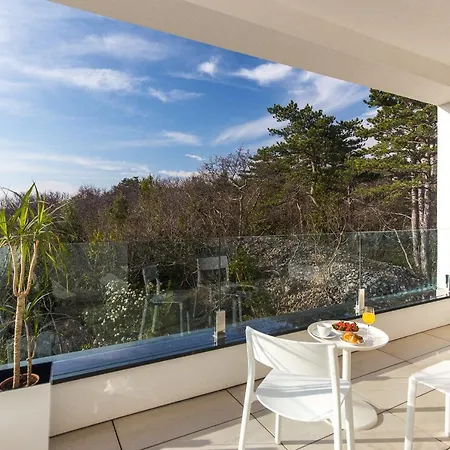 Superior One Villa